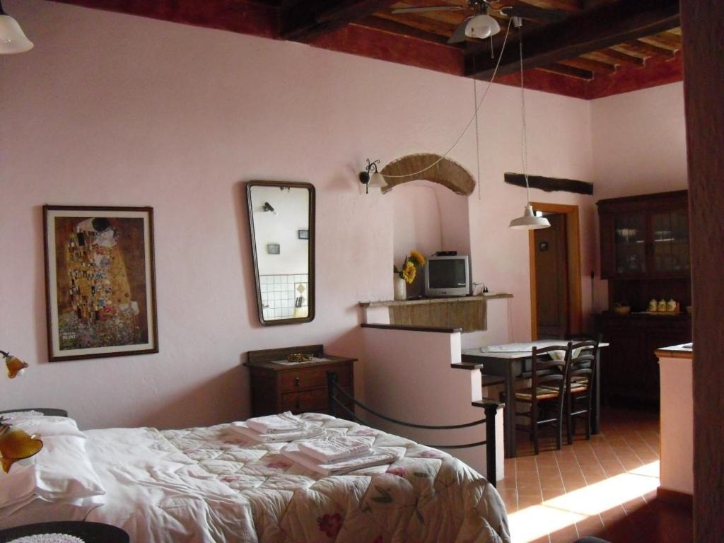 Castel D'Arno Guest House Perugia Room photo